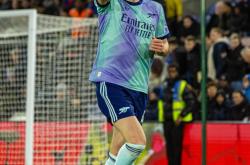 乐竟体育官方 -凯登克劳斯职场暗战